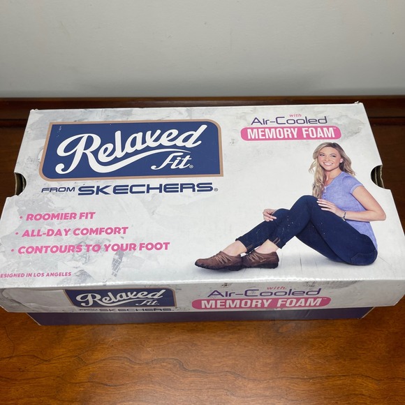 Skechers Relaxed Fit Knit Happens Sneakers Air Cooled Memory Foam Womens 5.5 - Picture 8 of 8